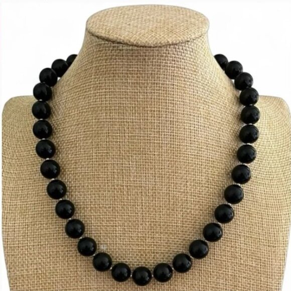 Vtg Black Lucite Beaded Necklace Gold Spacers, Hidden Clasp, 16.5" Collar Length - Picture 9 of 10